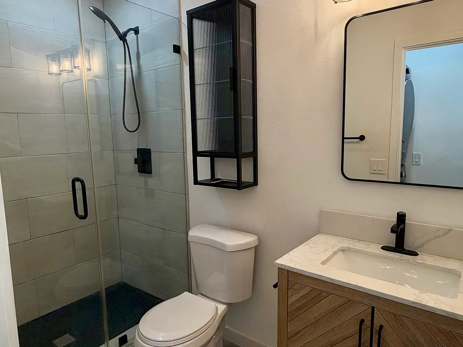 1 bed, 550 sqft, $1,950 — Photo 3