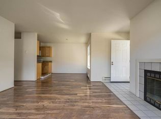 136 Marina Lakes Dr #136, Richmond, CA 94804