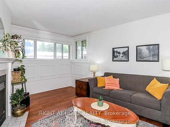 3rd image of 126 Bell Farm Rd #113