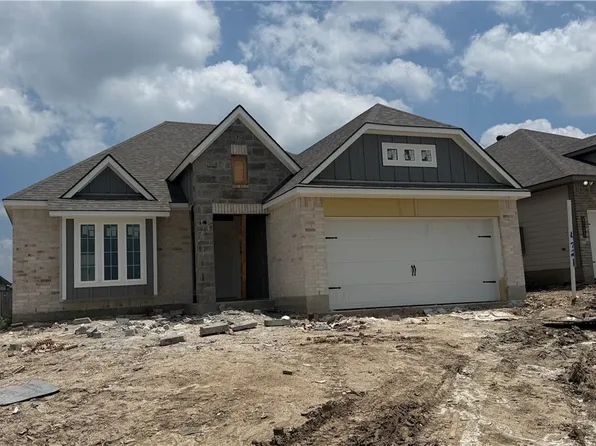 4721 Holm Oak Rd, Bryan, TX 77845