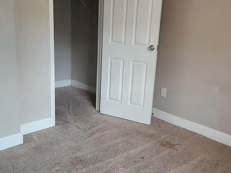 11340 Rustic Green Ct — Photo 33