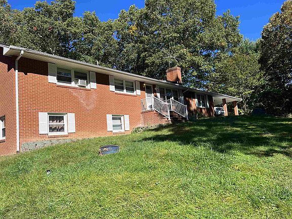 5th image of 3114 Meadowbrook Dr