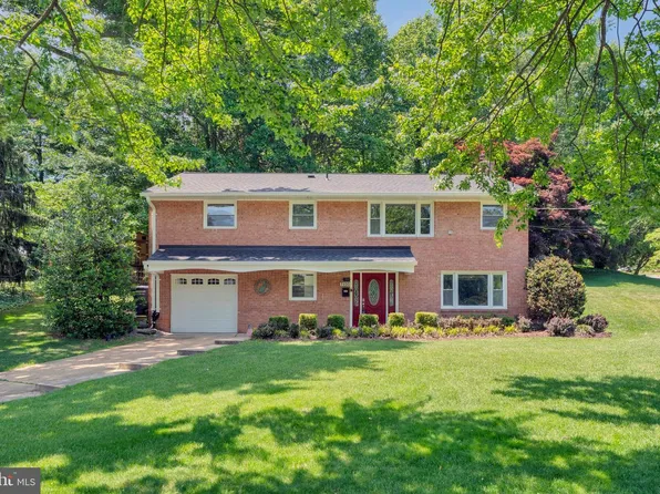 7500 Long Pine Dr, Springfield, VA 22151