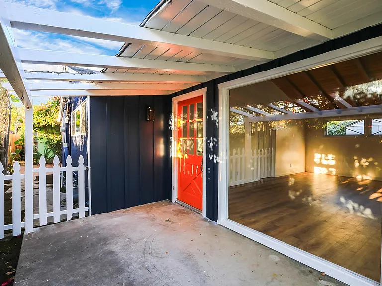 109 Avenida Lucia — Photo 7