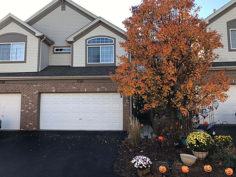 1st image of 1088 Parkhill Cir