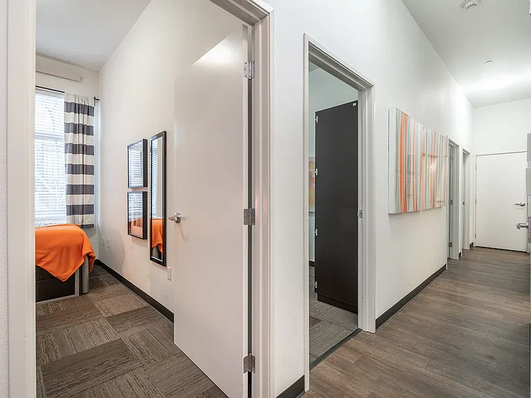 Arena District Apartments — Photo 22