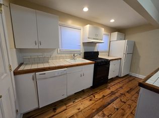 1673 State St #A2, Hamden, CT 06517