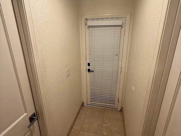 33562 Valle Rd #D — Photo 12