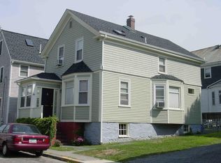 24 Byrnes St #1, Newport, RI 02840