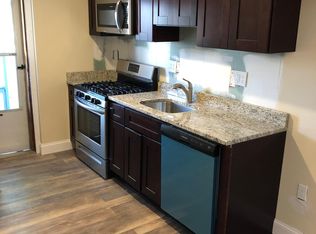 906 Clifton Ave, Collingdale, PA 19023