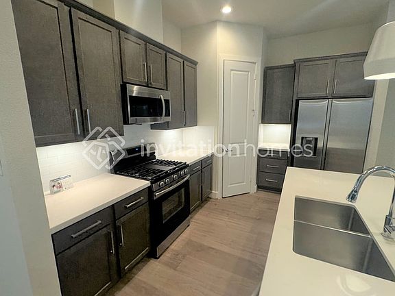 5th image of 12410 Cotton Lake Ln