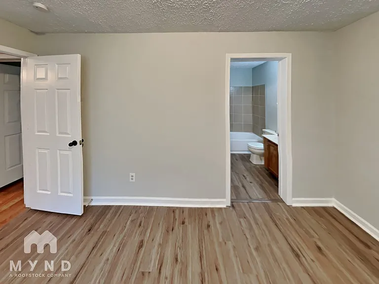 7610 Denon Hills Dr — Photo 11
