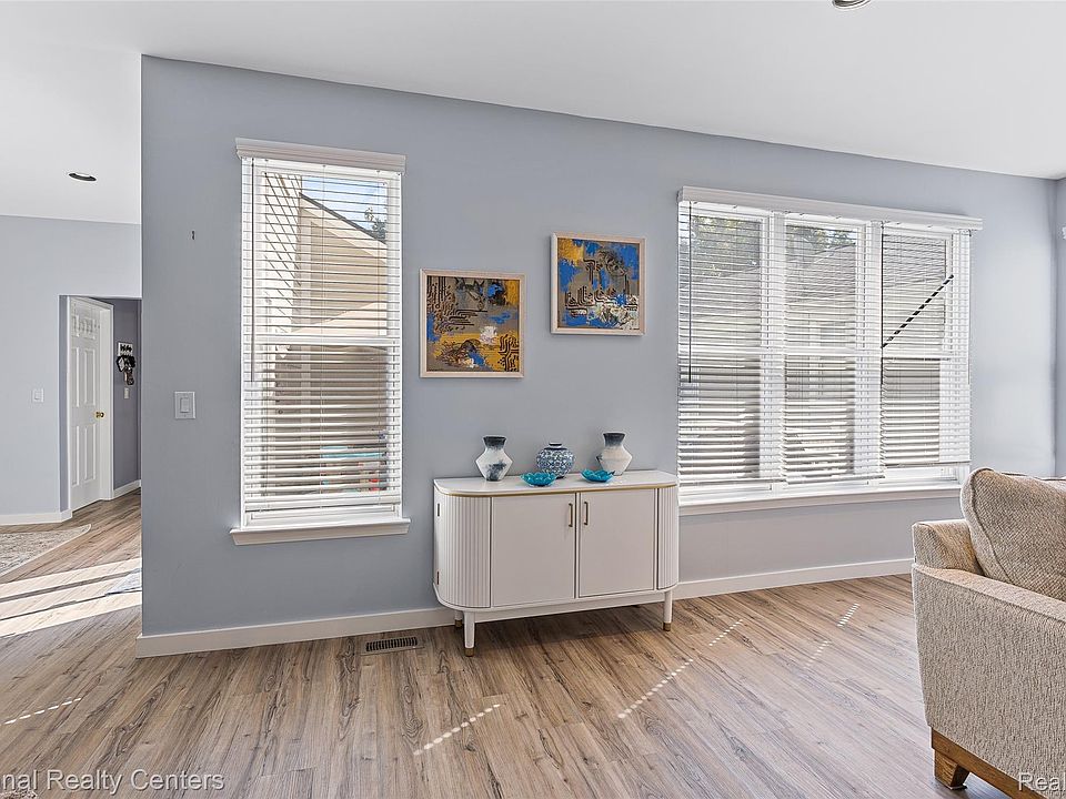 43145 Emerson Way, photo 11