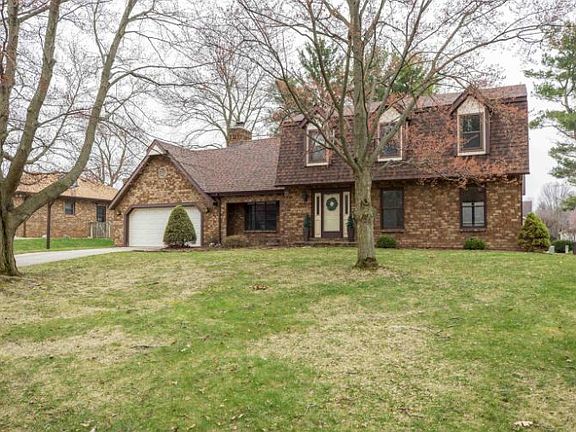 2nd image of 17928 Dorset Dr