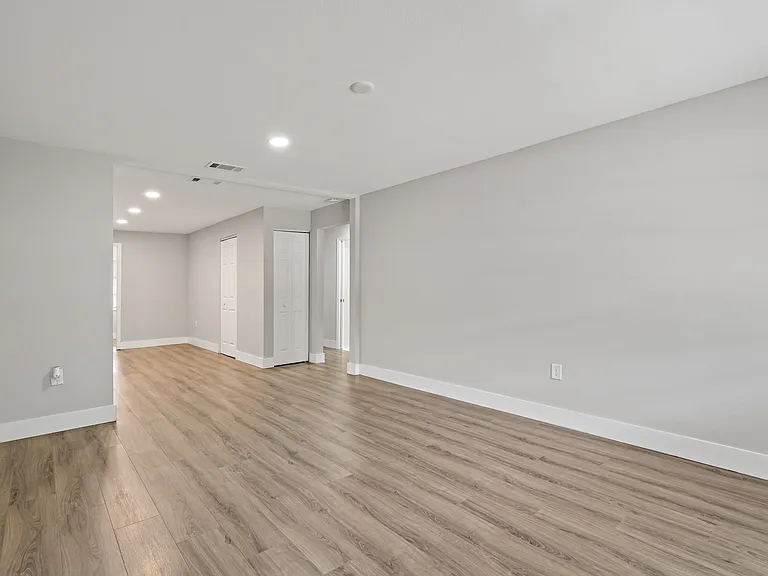 3810 S Randall St #B — Photo 26