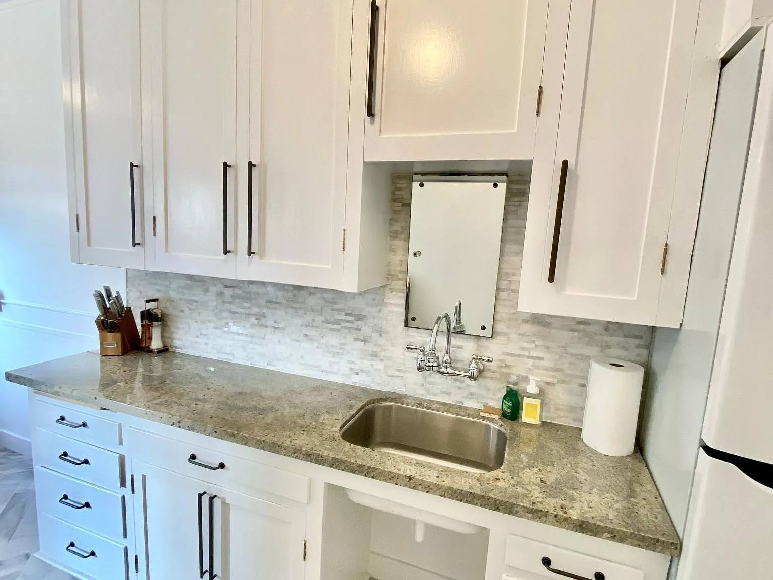 3825 Bluff Place — Photo 3