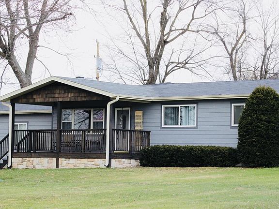 5777 front of house close up