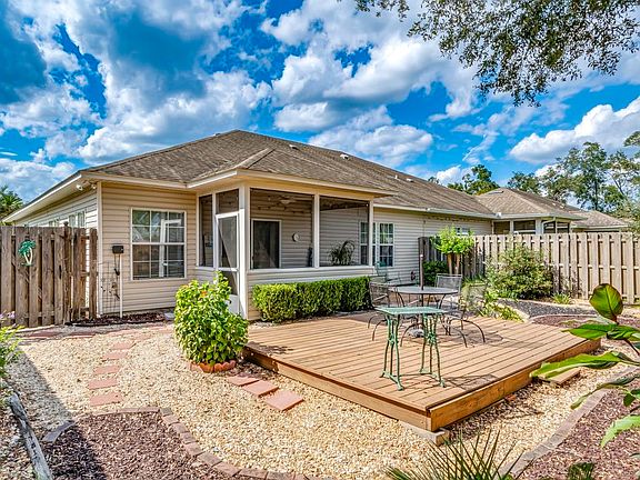 5th image of 46 Covington Cir
