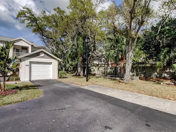 11303 Shipwatch Ln APT 1865, Largo, FL 33774