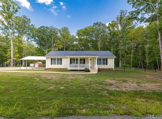 191 S Holiday Dr, Macon, NC 27551