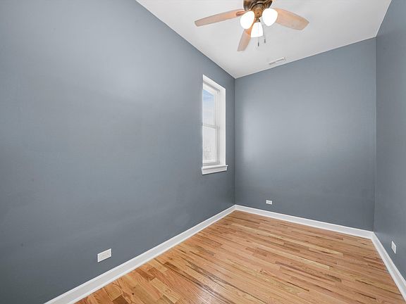 3rd image of 1303 S Christiana Ave