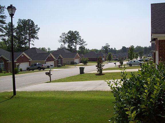 2nd image of 2146 Sylvan Lake Dr