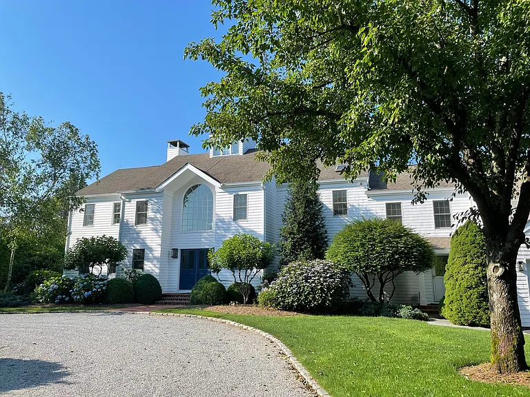 555 Pauls Ln — Photo 41