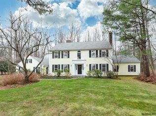 30 Ruxton Rd, Delmar, NY 12054