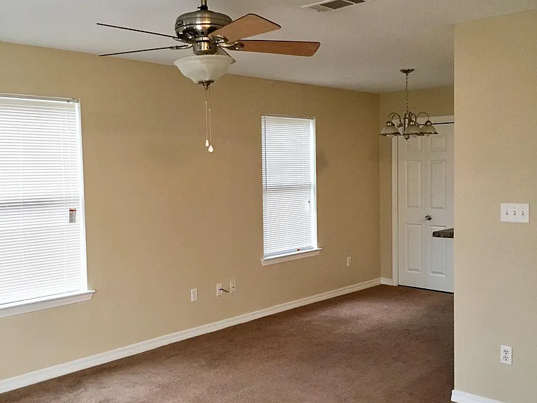 8 Grand Lido — Photo 8