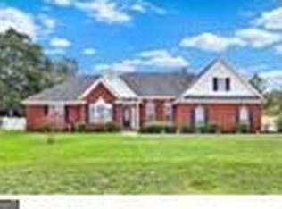 111 Saint Matthews Rd, Guyton, GA 31312