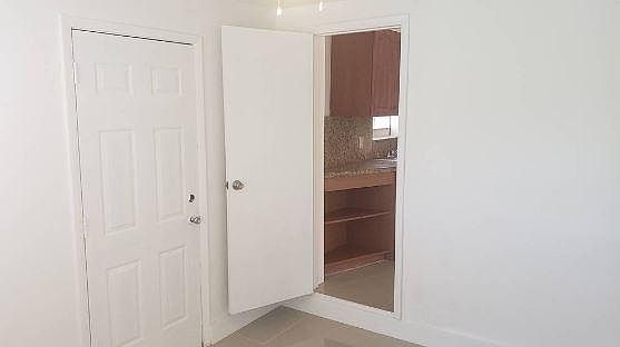 5th image of 1079 NW 112th Ter #1