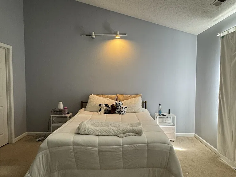 3409 Whitney Ave #6 — Photo 12