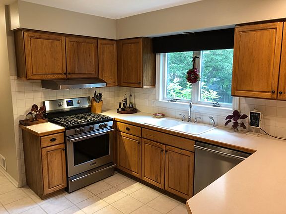4th image of 11301 Brookshire Dr