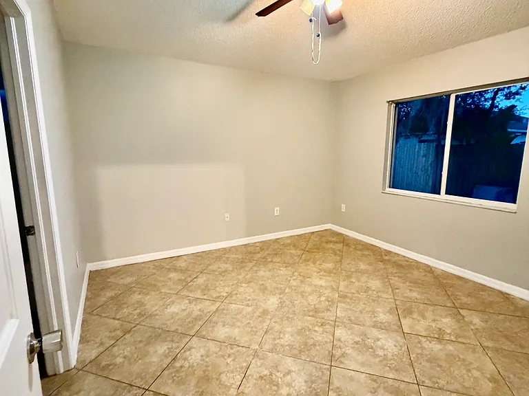 4316 Country Hills Blvd — Photo 7