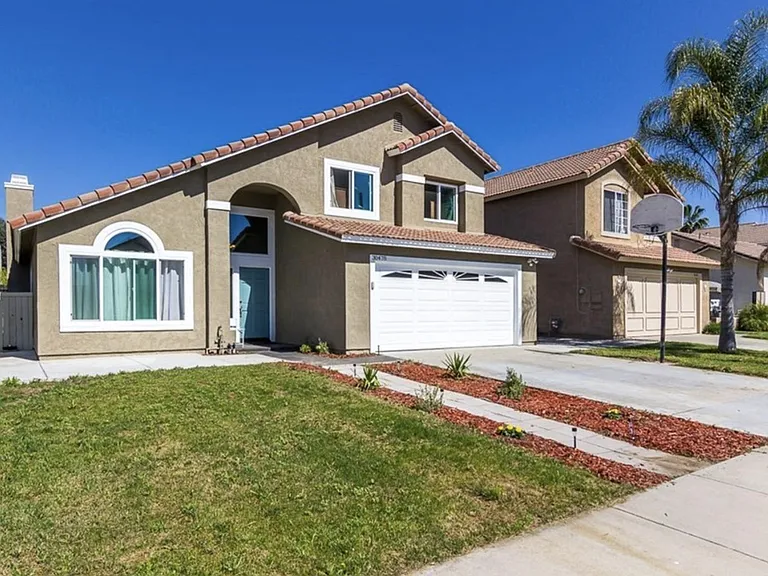30478 Sierra Madre Dr — Photo 2
