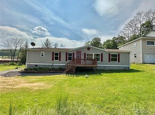 9 North St, Whitney Pt, NY 13862