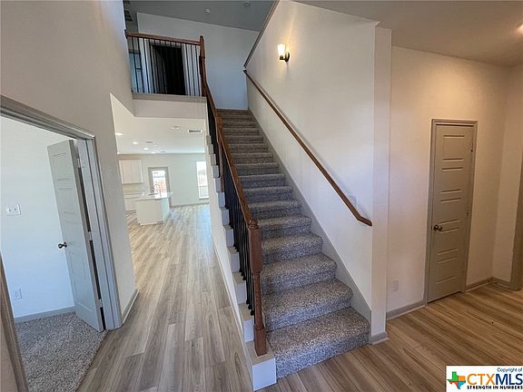4th image of 625 Tule Canyon Dr