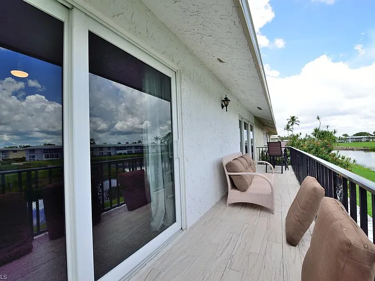 229 Palm Dr #2 — Photo 7