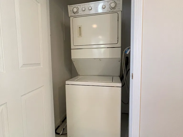 104 Middlesex Rd #1A — Photo 10
