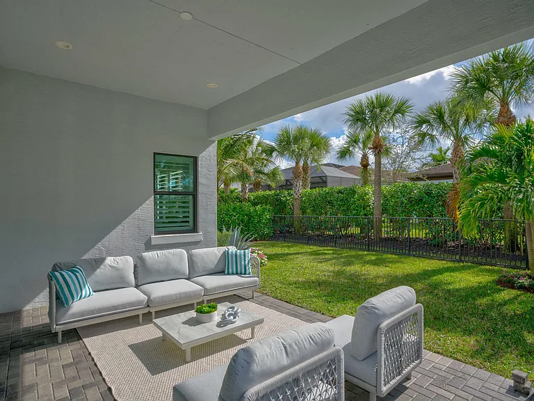 13710 Artisan Cir — Photo 39
