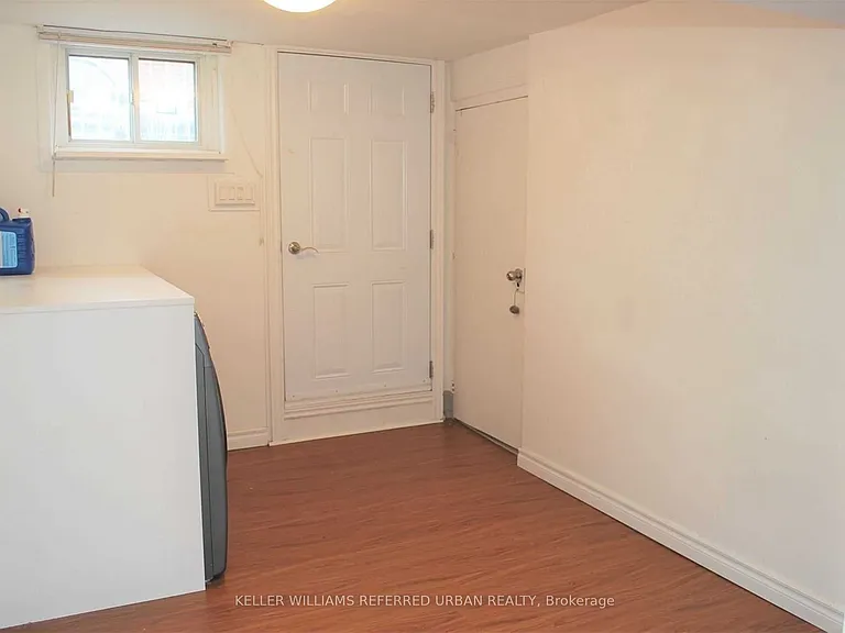53 Silvio Ave #BASEMENT — Photo 10