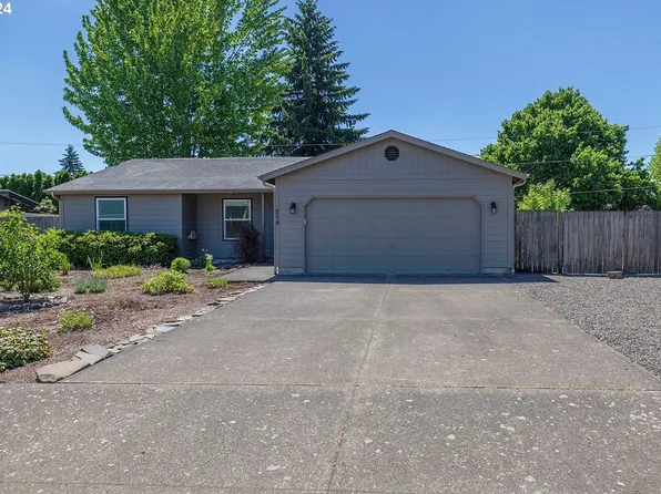 514 Edwards Dr, Eugene, OR 97404