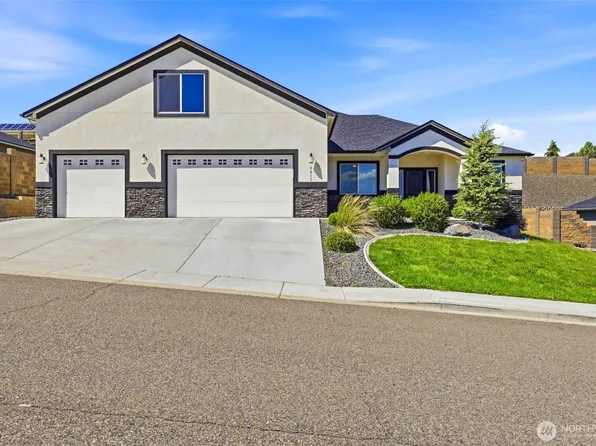 5013 Meadow View Drive, Pasco, WA 99301