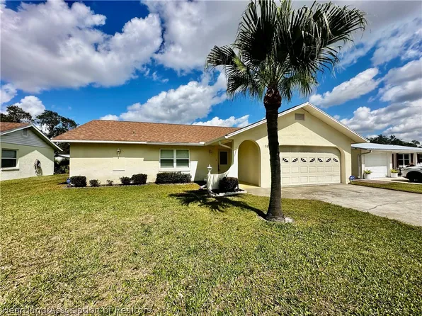 209 Loon Ave, Sebring, FL 33870