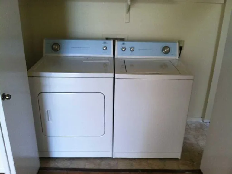 5337 Heritage Way NE #B — Photo 2