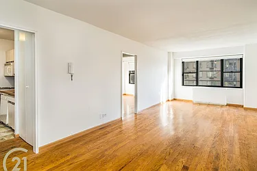 Rented by Century 21 Metropolitan