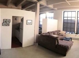 10 Thatcher St, Hyde Park, MA 02136