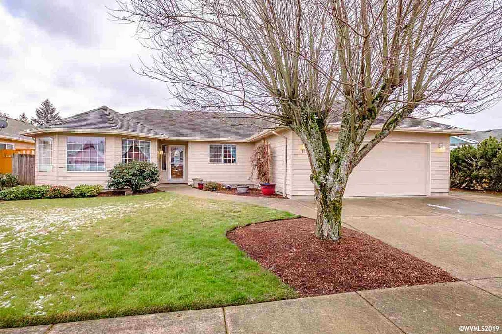 1316 Sierra Ct photo 1
