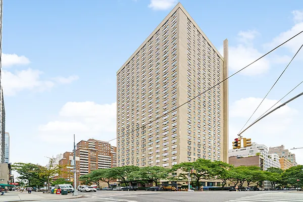 Rented by MNS | media 16