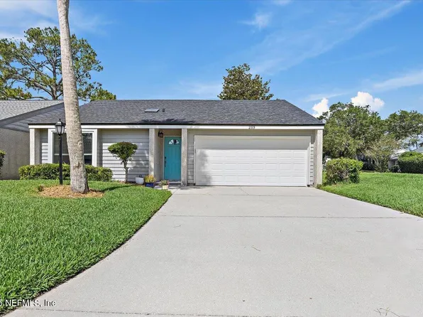 2715 VERSAILLES Court, Ponte Vedra Beach, FL 32082
